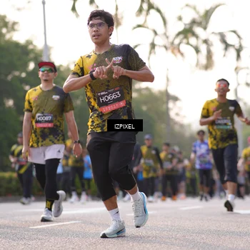 Runner Photo 6507779