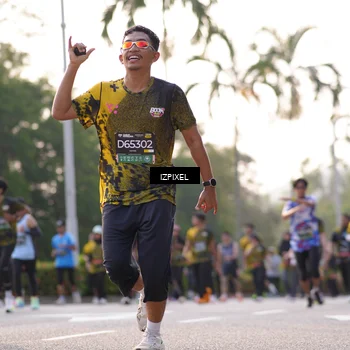 Runner Photo 6507844