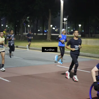 Runner Photo 6507868
