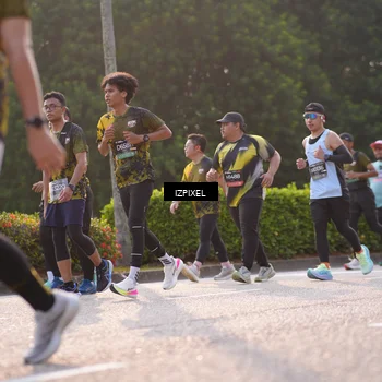 Runner Photo 6507888