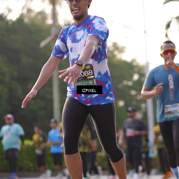 Runner Photo 6507895