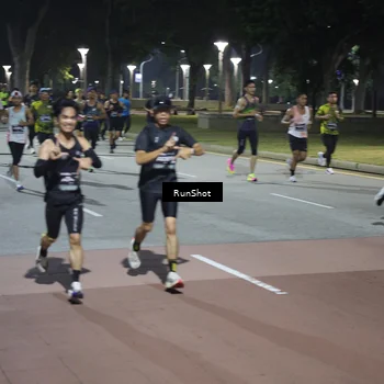 Runner Photo 6507923