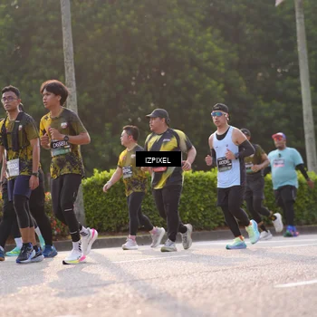 Runner Photo 6507942