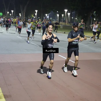 Runner Photo 6507960