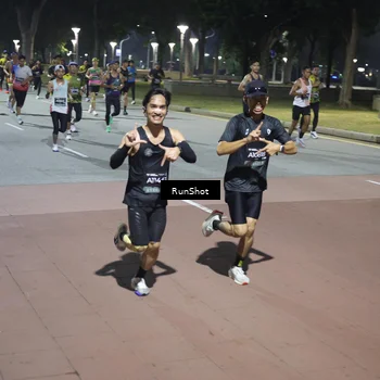 Runner Photo 6507975