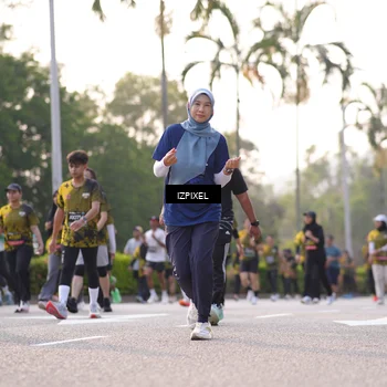 Runner Photo 6507980