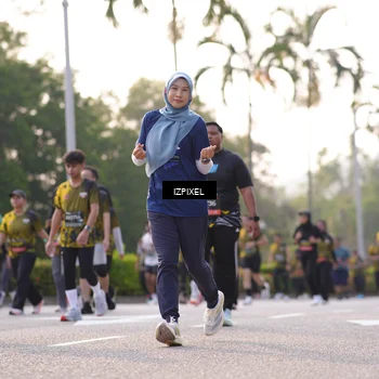 Runner Photo 6507995