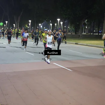 Runner Photo 6508021