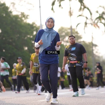 Runner Photo 6508028