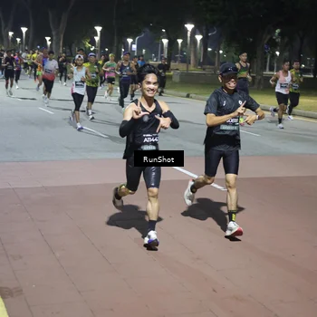 Runner Photo 6508030
