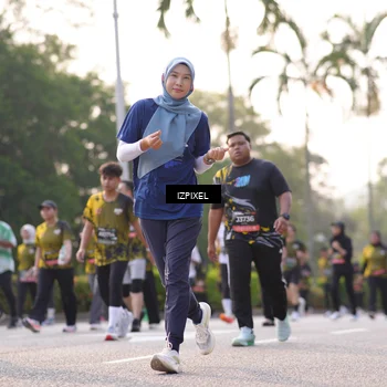 Runner Photo 6508044