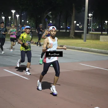 Runner Photo 6508078