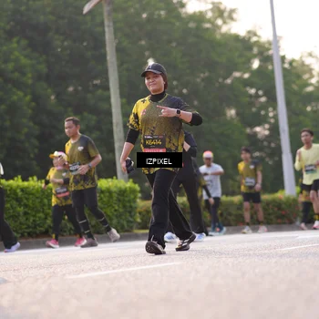 Runner Photo 6508089