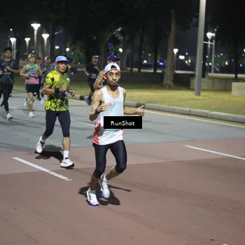 Runner Photo 6508103