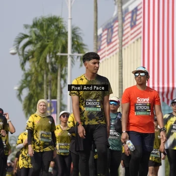 Runner Photo 6508115