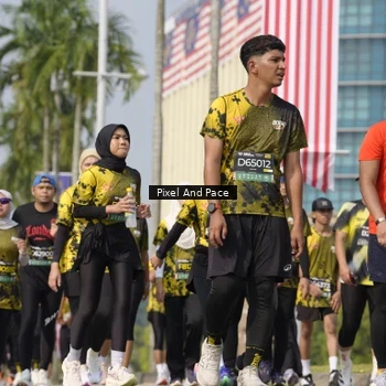 Runner Photo 6508119