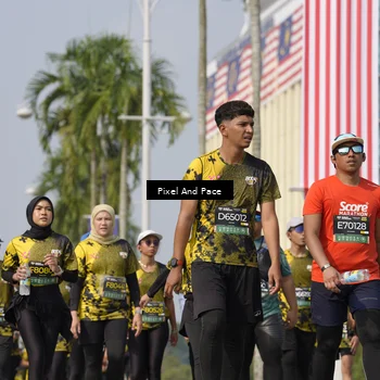 Runner Photo 6508124