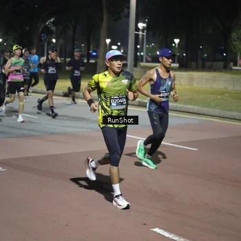 Runner Photo 6508136
