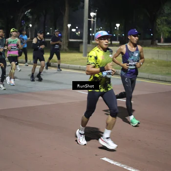 Runner Photo 6508158