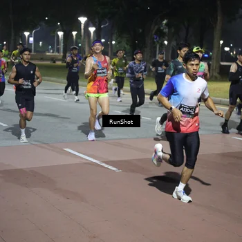 Runner Photo 6508190