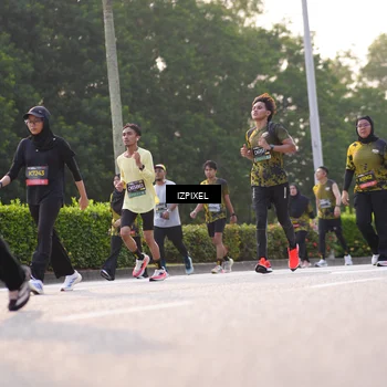 Runner Photo 6508192