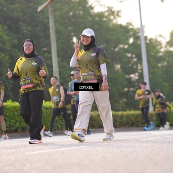 Runner Photo 6508260