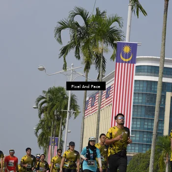 Runner Photo 6508282
