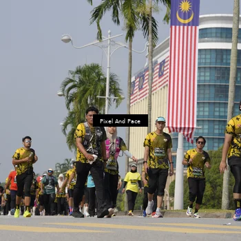 Runner Photo 6508321