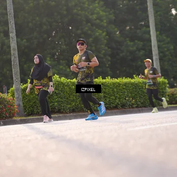 Runner Photo 6508333