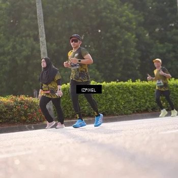 Runner Photo 6508344