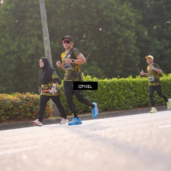 Runner Photo 6508369