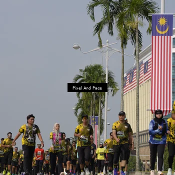Runner Photo 6508382