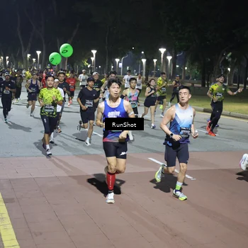 Runner Photo 6508392