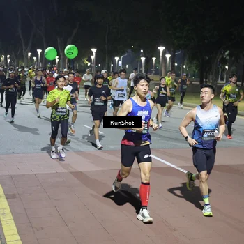 Runner Photo 6508400