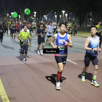 Runner Photo 6508416
