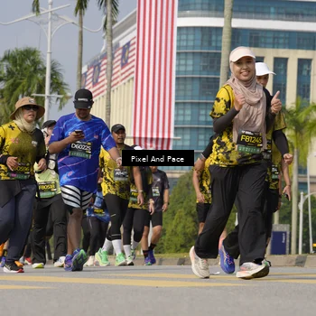Runner Photo 6508574