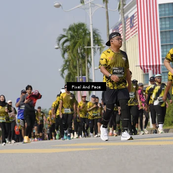 Runner Photo 6508644