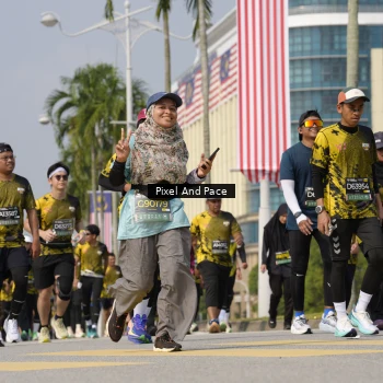 Runner Photo 6508689