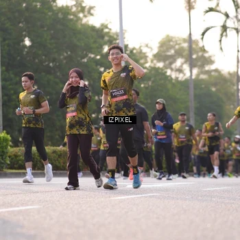 Runner Photo 6508693