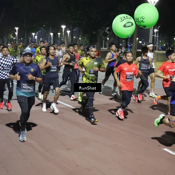 Runner Photo 6508742