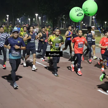 Runner Photo 6508750