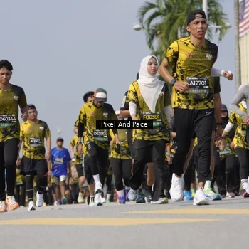 Runner Photo 6508755