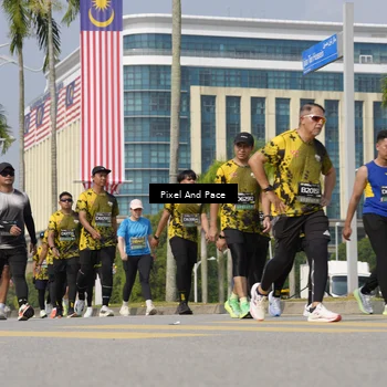 Runner Photo 6508765
