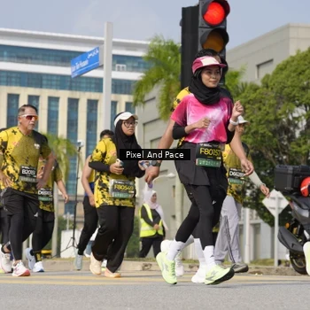 Runner Photo 6508776