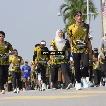 Runner Photo 6508780