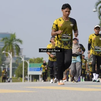 Runner Photo 6508797
