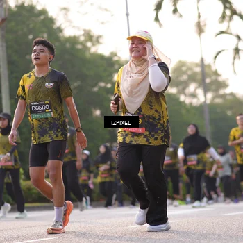 Runner Photo 6508832