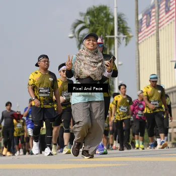 Runner Photo 6508845