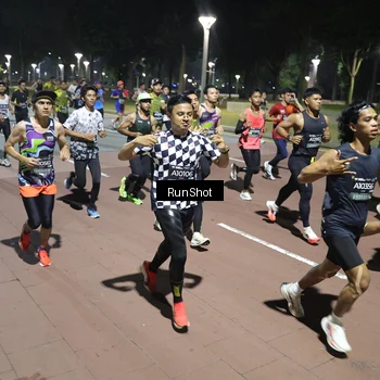 Runner Photo 6508848