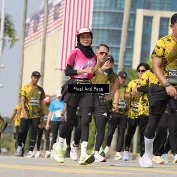Runner Photo 6508850